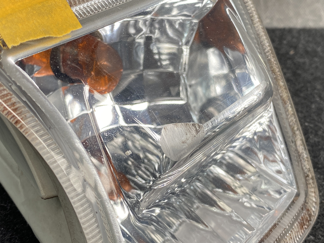 TOYOTA PRIUS ZVW30 Indicator Flasher Lamp KOITO 47-39 Right Side x1*DAMAGED* - Image 7