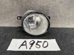 TOYOTA LEXUS Genuine FogLight Valeo 0D-2 / 81210-0D042 / 89210656 / Right Side x1
