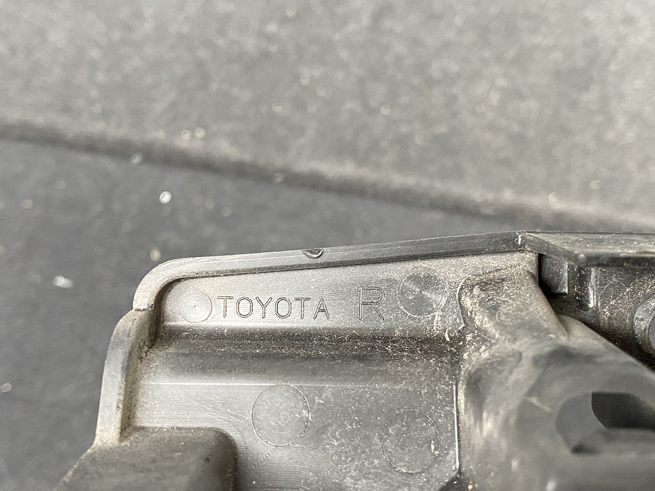 TOYOTA PORTE SPADE NCP141 NCP145 Fog Light KOITO12-580 Right Side x1 - Image 9