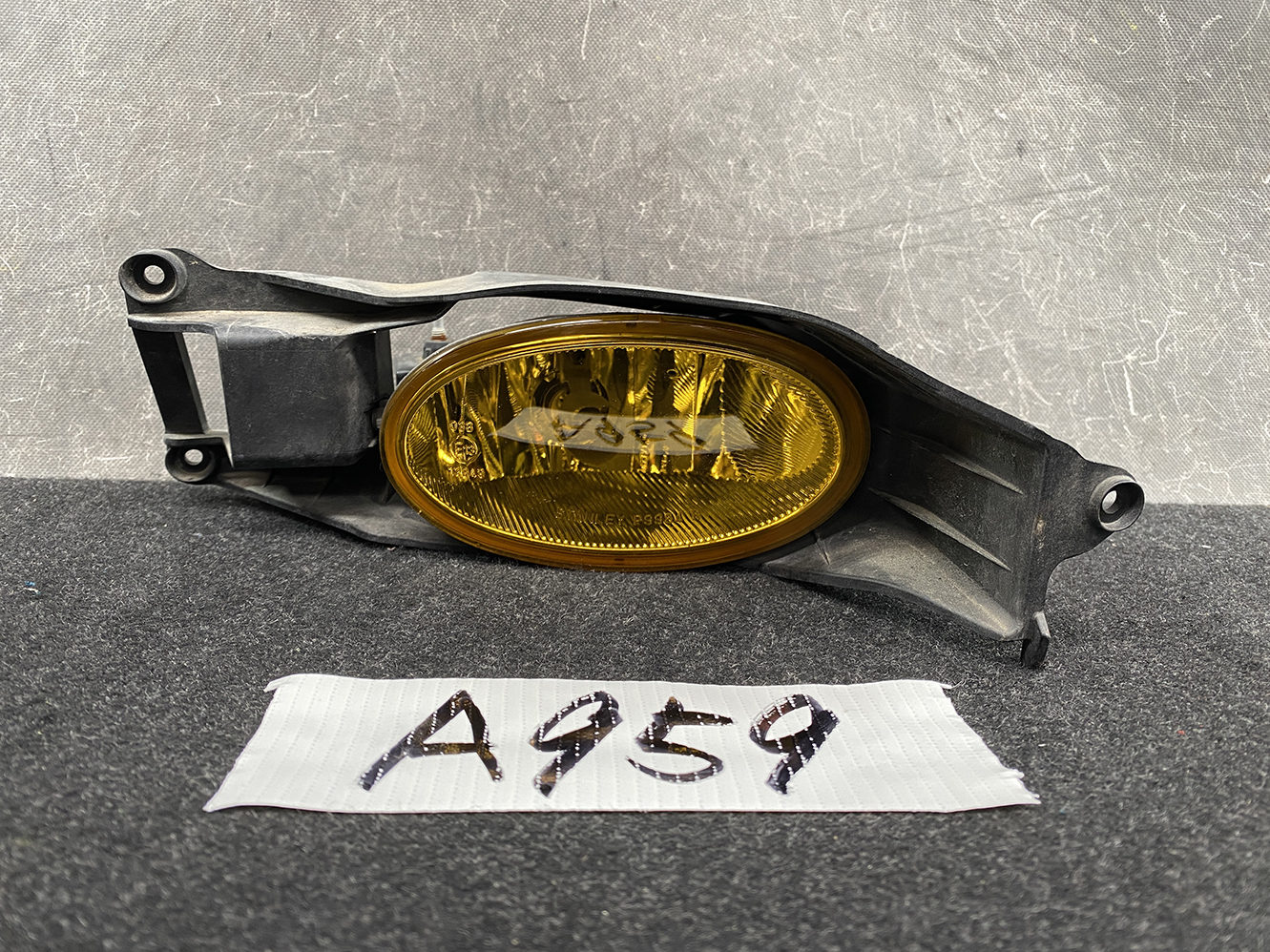 HONDA FIT JAZZ GP2 Genuine Fog Light STANLEY P9984 with Bracket Right Side x1