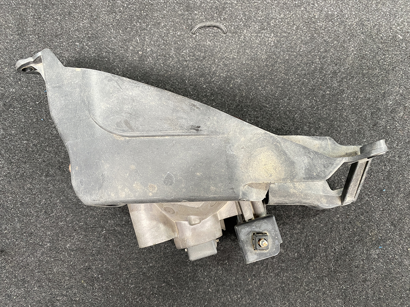 HONDA FIT JAZZ GP2 Genuine Fog Light STANLEY P9984 with Bracket Right Side x1 - Image 5