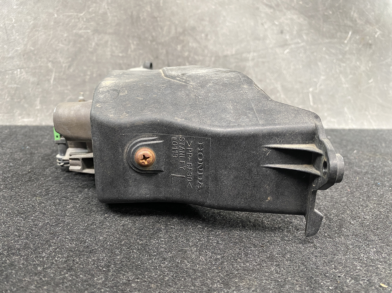 HONDA FIT JAZZ GP2 Genuine Fog Light STANLEY P9984 with Bracket Left Side x1 - Image 6