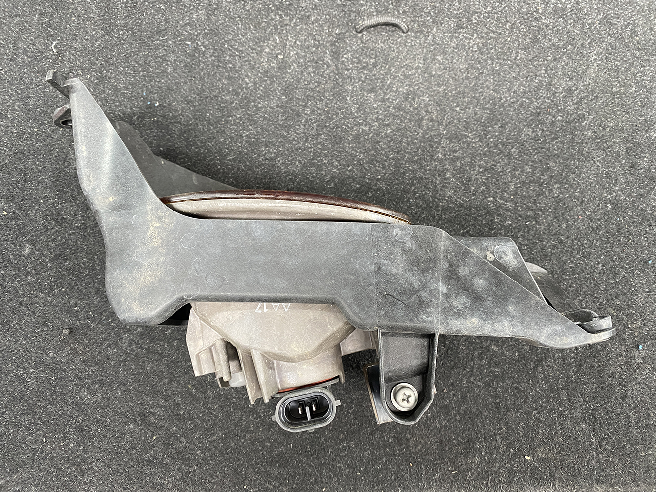 HONDA FIT JAZZ GP2 Genuine Fog Light STANLEY P9984 with Bracket Left Side x1 - Image 5