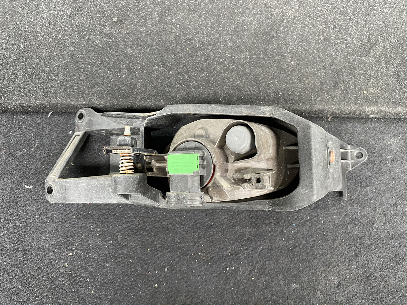 HONDA FIT JAZZ GP2 Genuine Fog Light STANLEY P9984 with Bracket Left Side x1 - Image 4