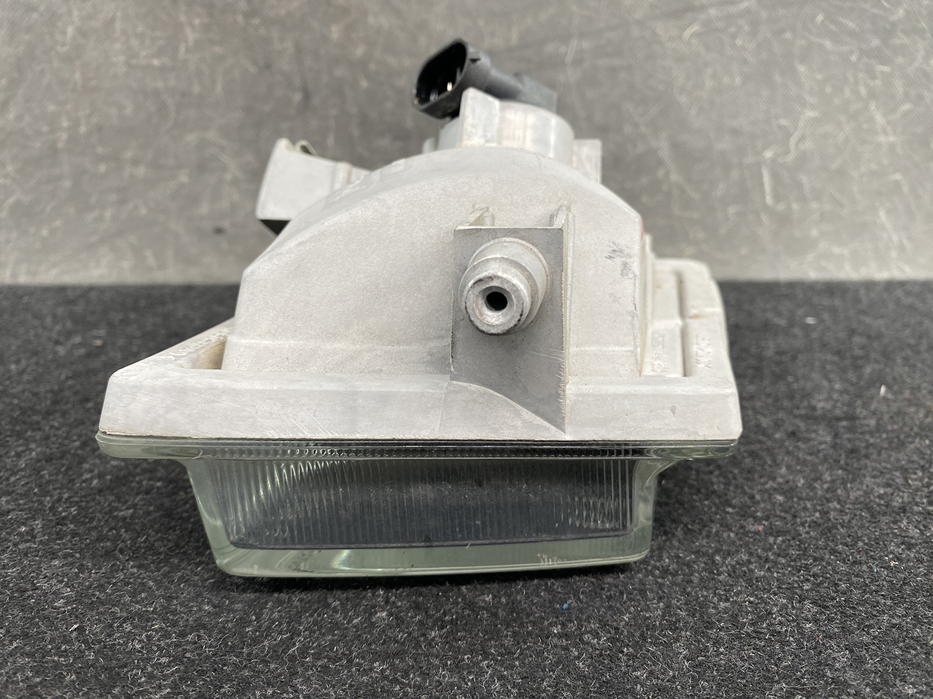 MAZDA BIANTE CCEFW Genuine Fog Light KOITO 114-41893 Left Side x1 - Image 5