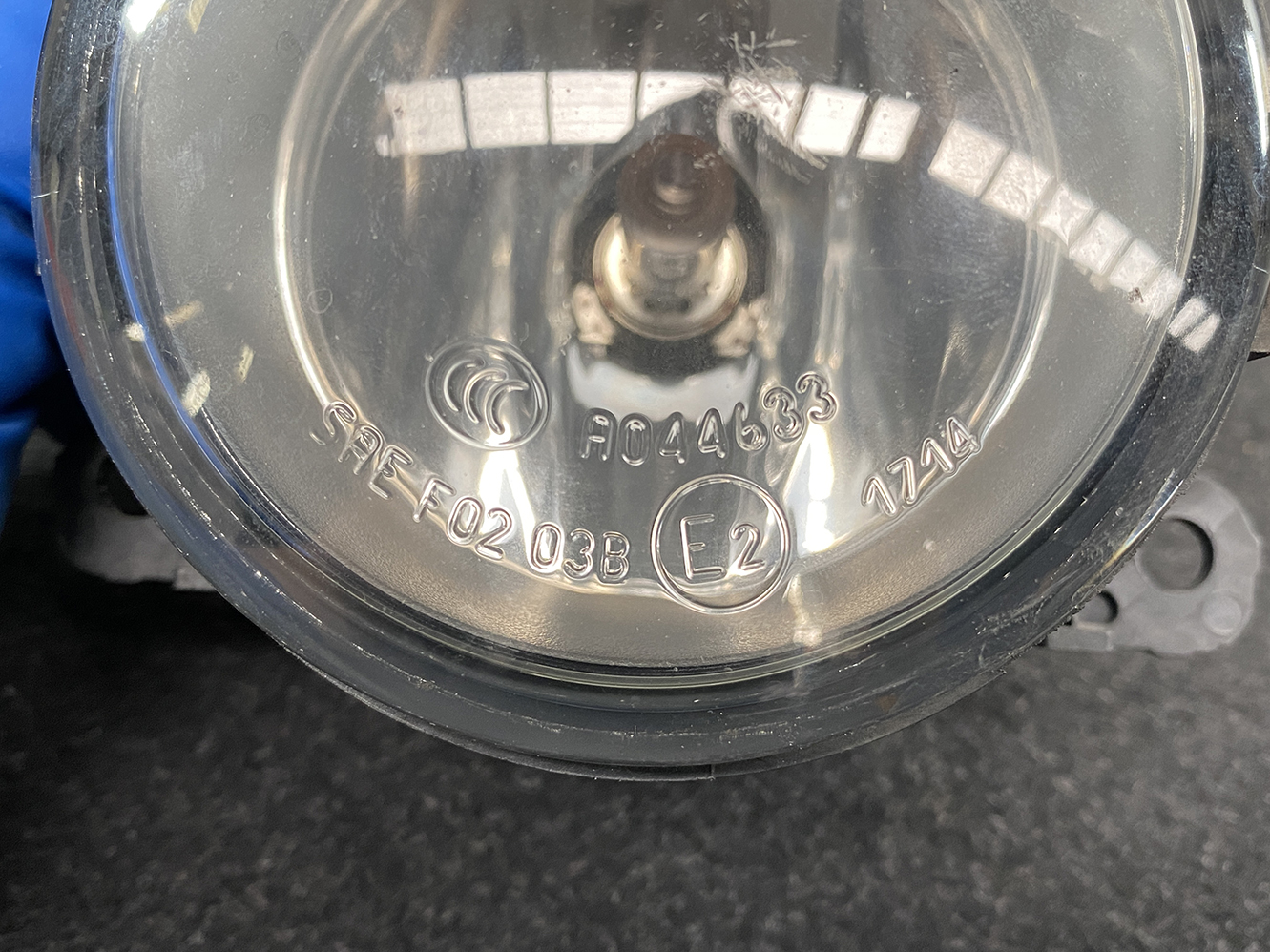 SUZUKI Genuine Fog Light Valeo 3550-63J04-000 89211943 x1 - Image 2