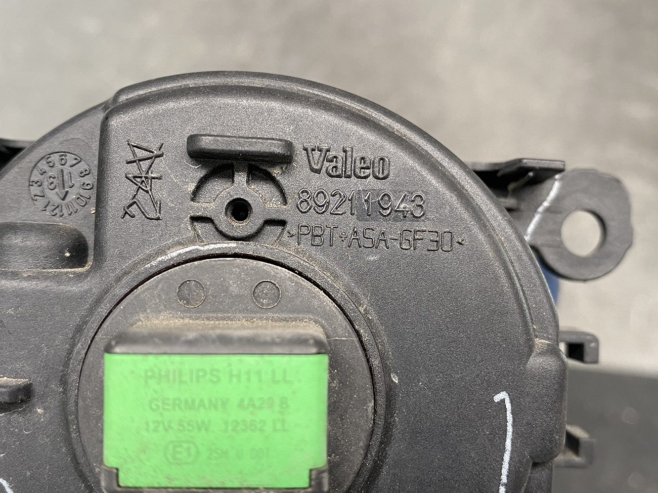 SUZUKI Genuine Fog Light Valeo 3550-63J04-000 89211943 x1 - Image 8