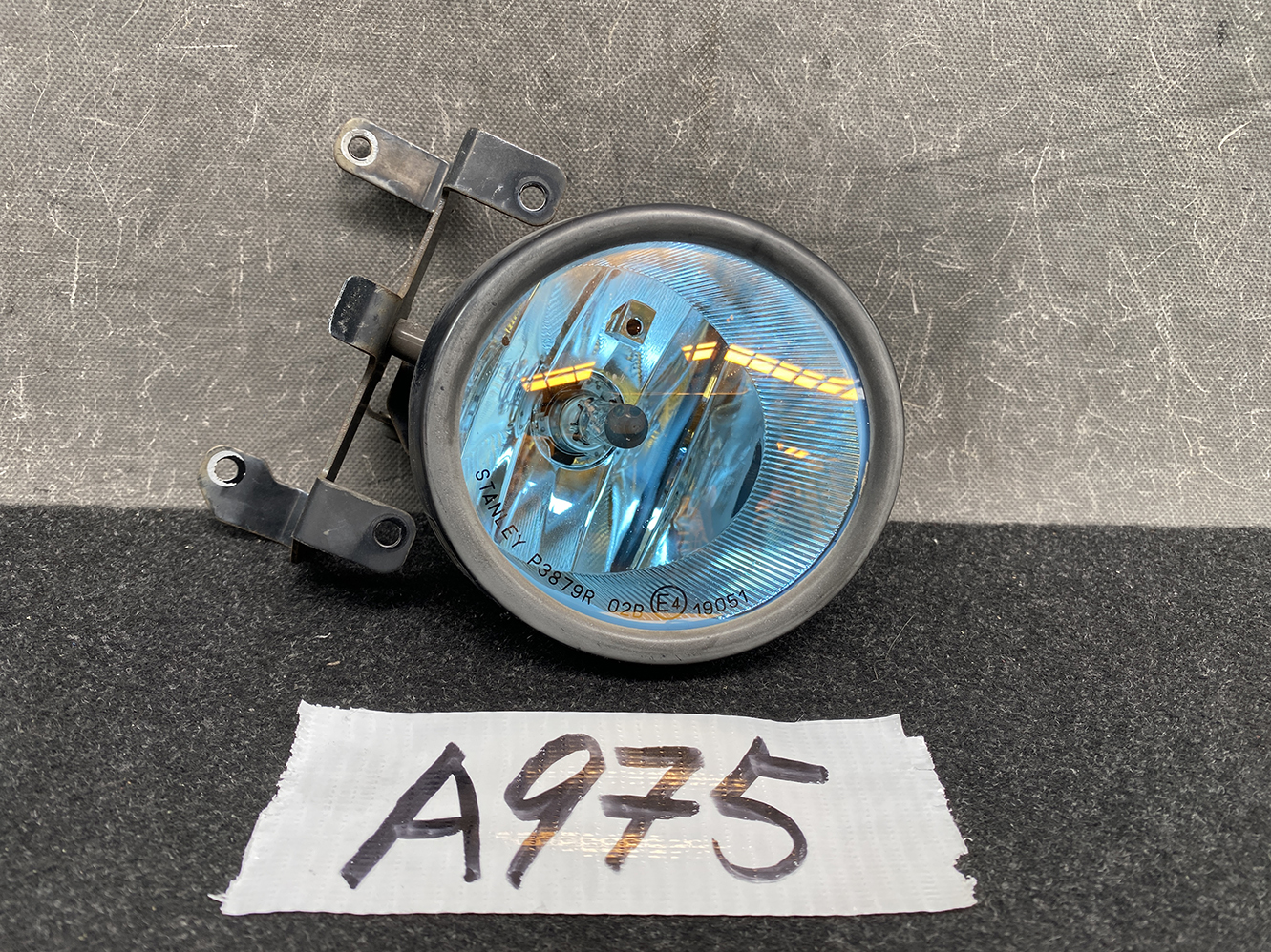 A975_2 HONDA MOBILIO GB1 GB2 FogLight STANLEY P3879 Right Side x1 » 1.95 » JDM-PARTS NZ » JDM-PARTS NZ HONDA MOBILIO GB1 GB2 FogLight STANLEY P3879 Right Side x1 » JDM-PARTS NZ