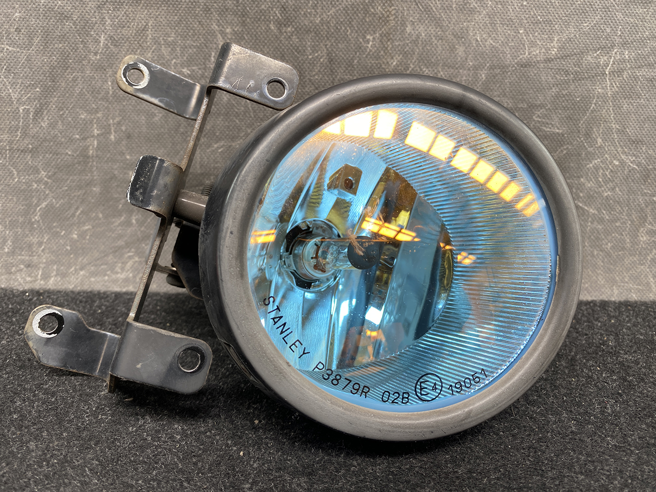 A975_6 HONDA MOBILIO GB1 GB2 FogLight STANLEY P3879 Right Side x1 » 1.95 » JDM-PARTS NZ » JDM-PARTS NZ HONDA MOBILIO GB1 GB2 FogLight STANLEY P3879 Right Side x1 » JDM-PARTS NZ