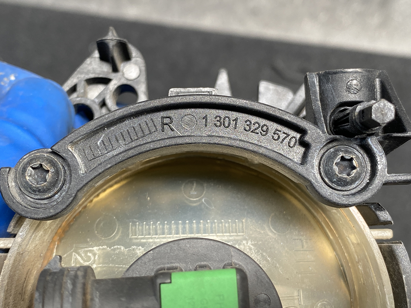 A979_6 Mercedes-Benz Genuine FogLight AL A2518200856 Right Side x1 » 1.95 » JDM-PARTS NZ » JDM-PARTS NZ Mercedes-Benz Genuine FogLight AL A2518200856 Right Side x1 » JDM-PARTS NZ