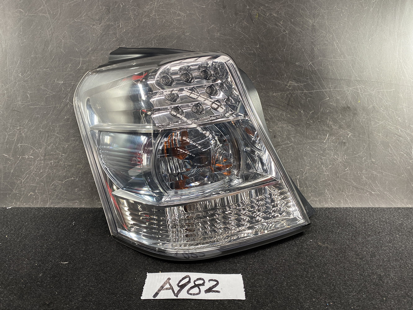 A982_1 TOYOTA SAI AZK10 Genuine Taillight KOITO 75-12 LEFT SIDE x1 » NZ9.95 » JDM-PARTS NZ » JDM-PARTS NZ TOYOTA SAI AZK10 Genuine Taillight KOITO 75-12 LEFT SIDE x1 » JDM-PARTS NZ
