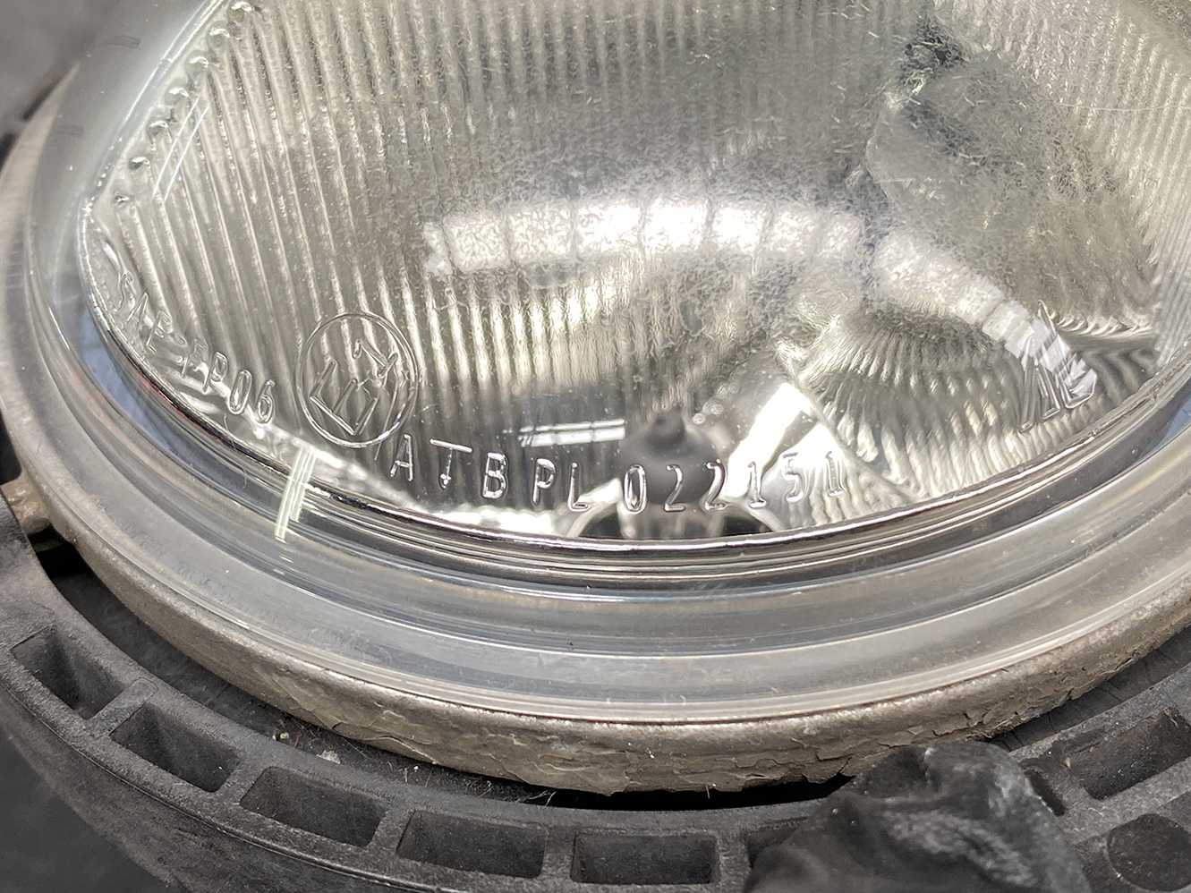 BMW MINI R56 Genuine Fog Light AL 0305071001 - Image 11