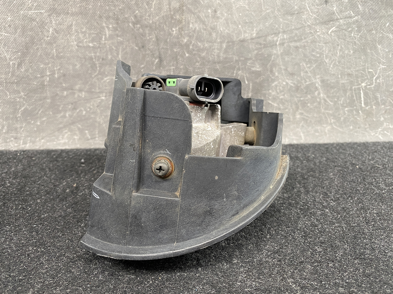 MAZDA VERISA DC5W Genuine FogLight KOITO 114-61009 Right Side x1 - Image 8