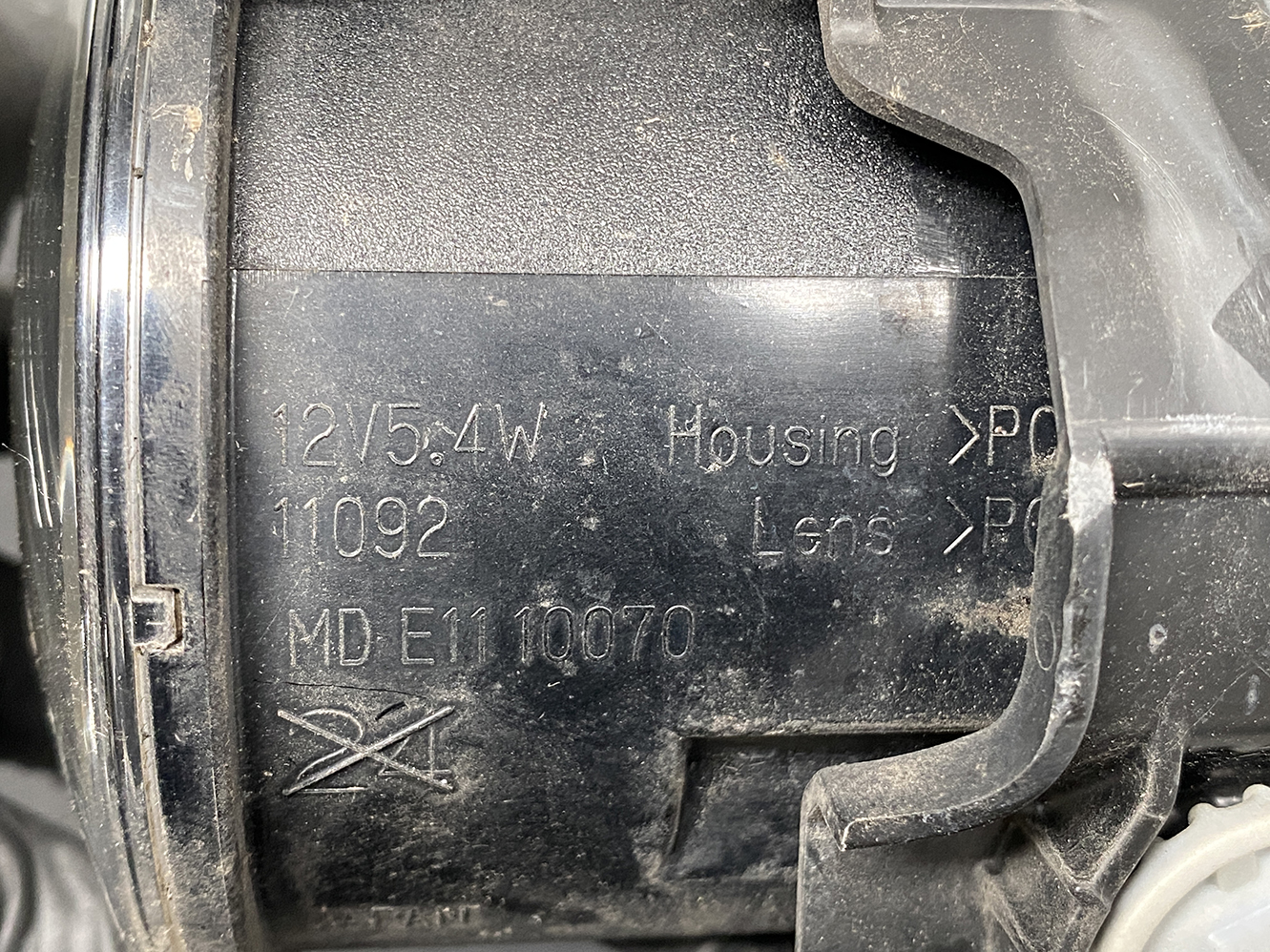 SUZUKI HUSTLER MR31S Fog Light KOITO 114-11092 Left Side x1 *DAMAGED* - Image 11