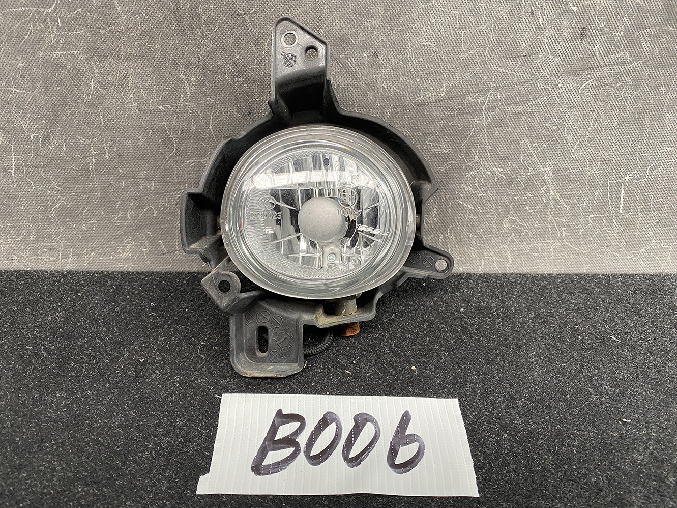 MAZDA 2 DEMIO DJ5FS FogLight KOITO 114-41977 Left Side x1