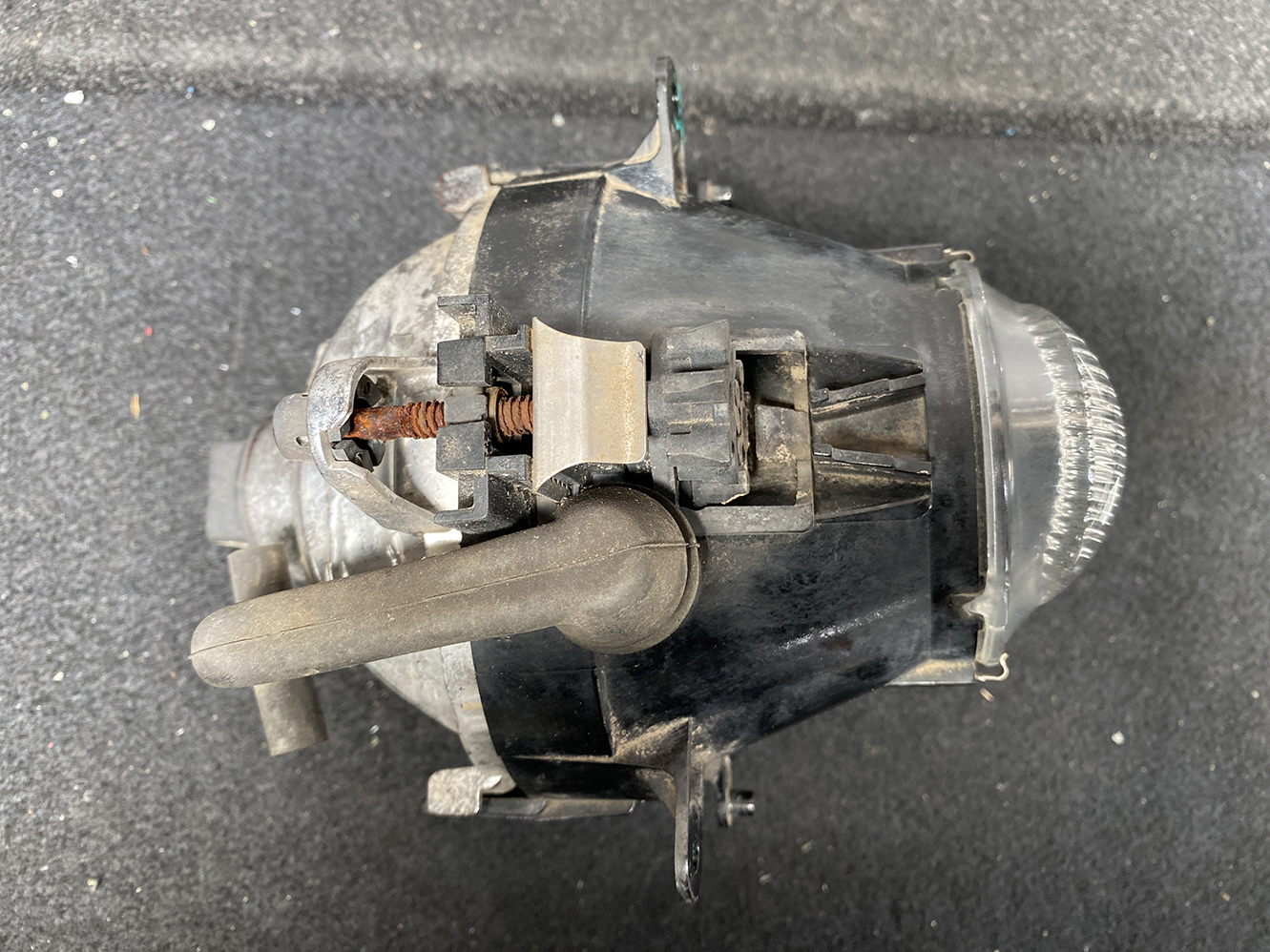 BMW 3 Series Genuine Fog Light 608.01 x1 - Image 7