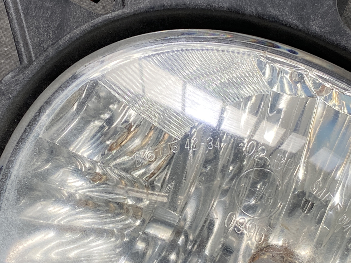 TOYOTA NOAH VOXY ZZR70 Genuine FogLight KOITO 42-34 Left Side x1 - Image 4