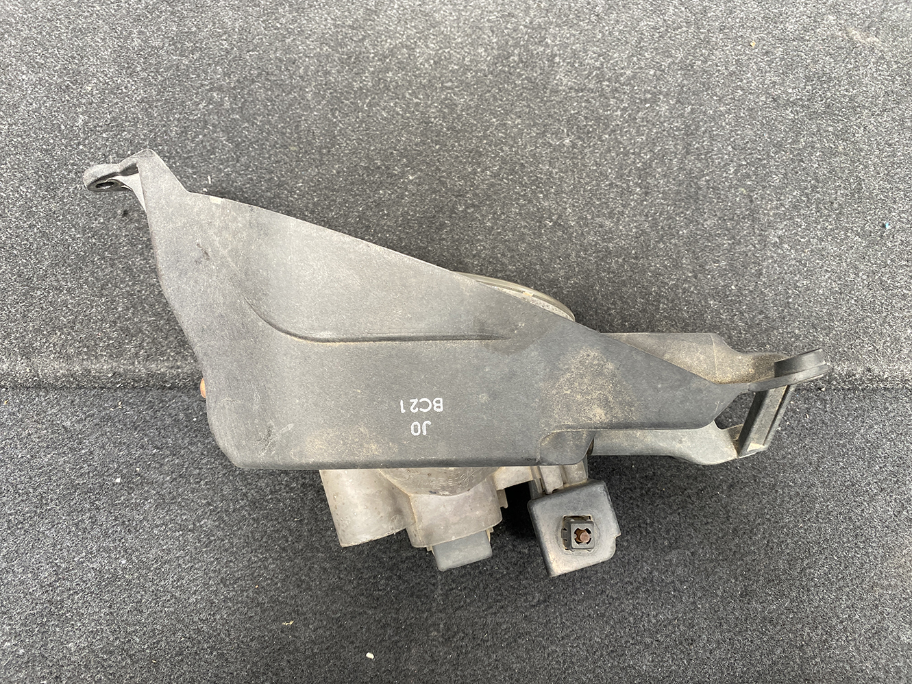 HONDA FIT JAZZ GP2 Genuine Fog Light P9642 with Bracket Right Side x1 - Image 7