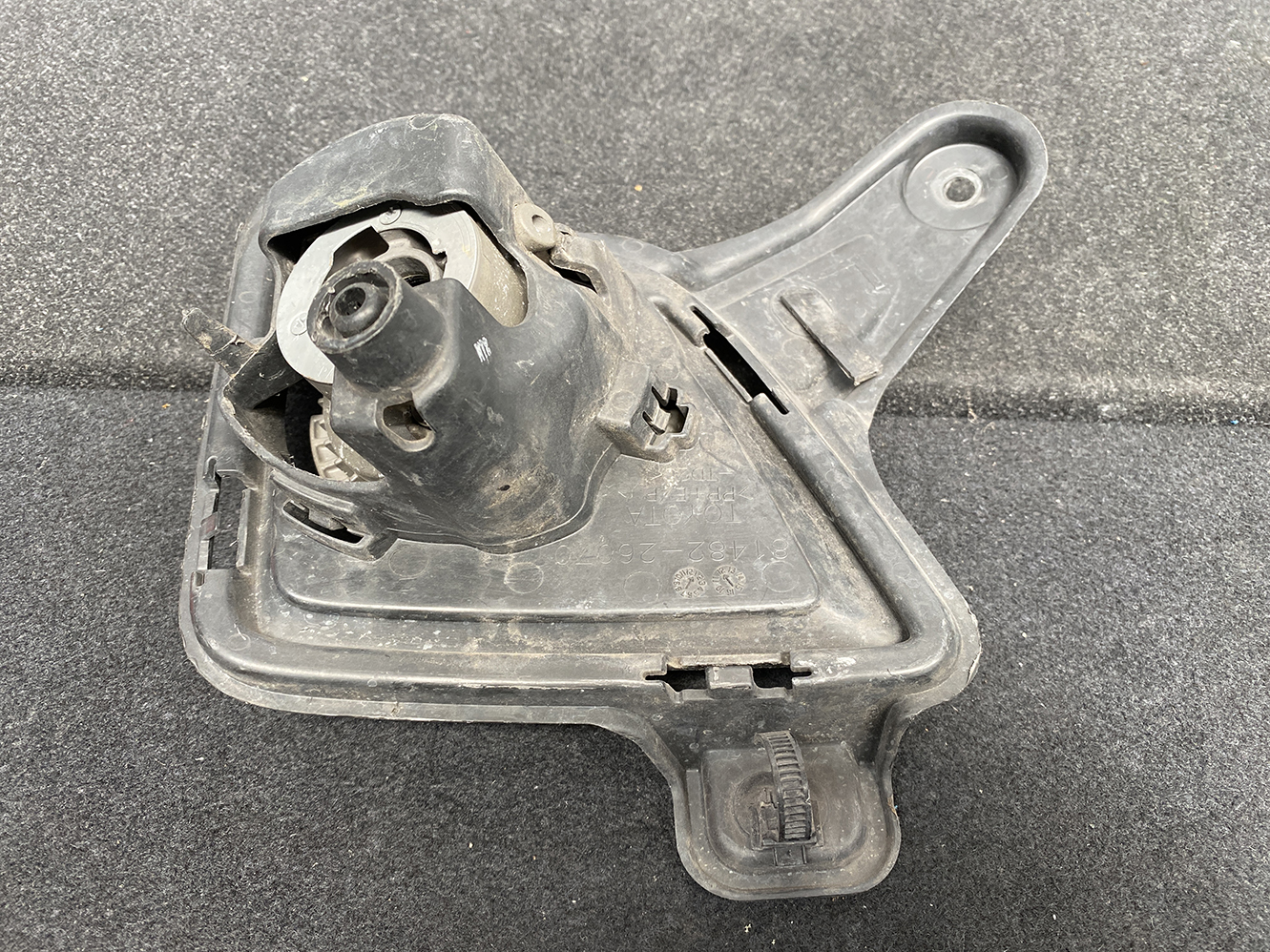 TOYOTA HIACE Genuine FogLight ICHIKOH 52-040 Left Side x1 - Image 5