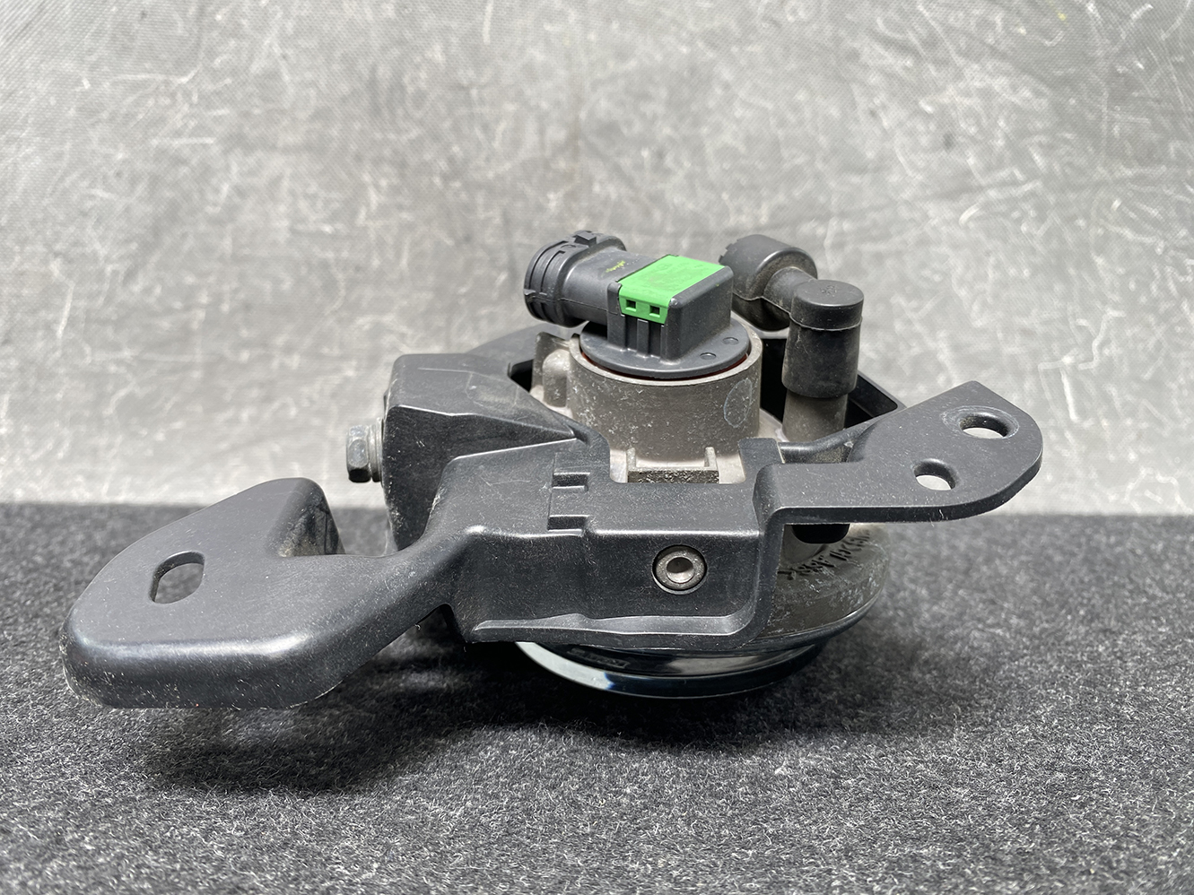 MAZDA CX-5 KE2AW Genuine Fog Light KOITO 114-41977 Right Side x1 - Image 6