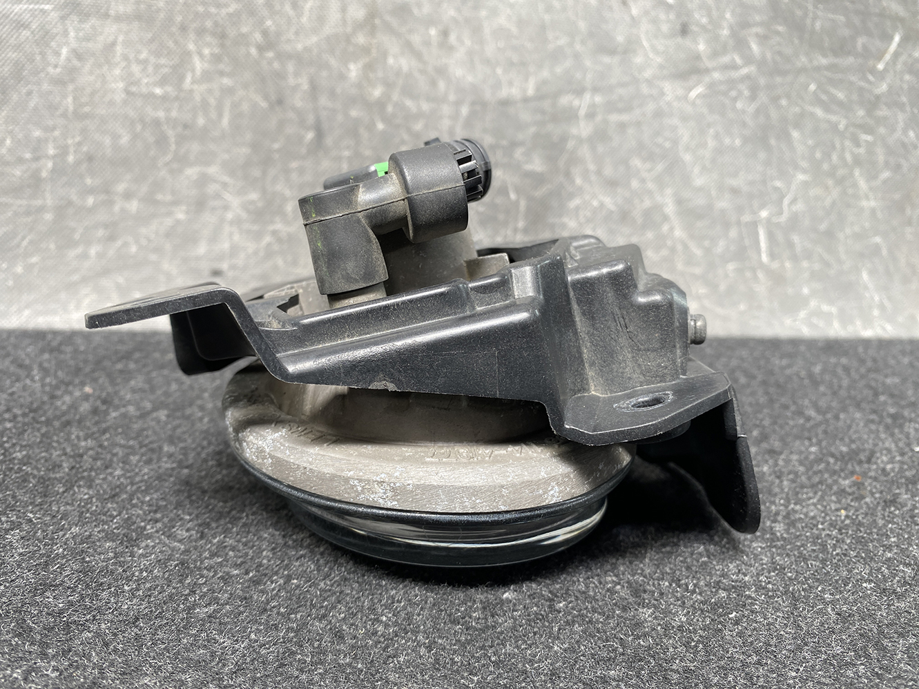 MAZDA CX-5 KE2AW Genuine Fog Light KOITO 114-41977 Right Side x1 - Image 5