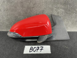 TOYOTA AQUA NHP10 Genuine Door Mirror / 027520 / TOKAI RIKA TR1001 / 571619 Right Side x1