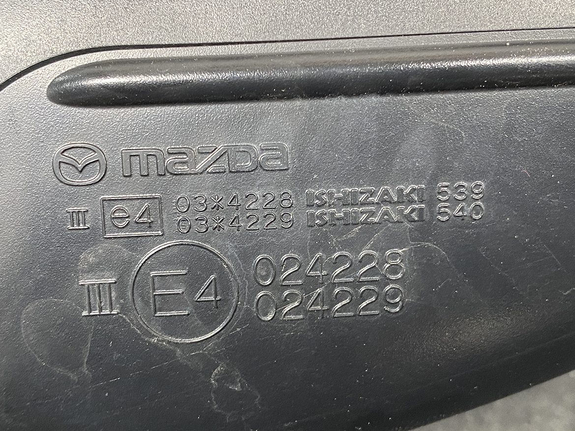 B079_3 MAZDA AXELA Mazda 3 BM BY Mirror 539 540 / BHN-9-3-II Right Side x1 » JDM-PARTS NZ » JDM-PARTS NZ MAZDA AXELA Mazda 3 BM BY Mirror 539 540 / BHN-9-3-II Right Side x1 » JDM-PARTS NZ