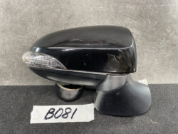 TOYOTA COROLLA AXIO NZE161 NRE161 NZE164 NKE165 ZRE162 Genuine Door Mirror TOKAORIKA TR1001 / 571743 Right Side x1 TOYOTA FIELDER AXIO NKE165 Mirror TR1001 Right Side x1 » JDM-PARTS NZ