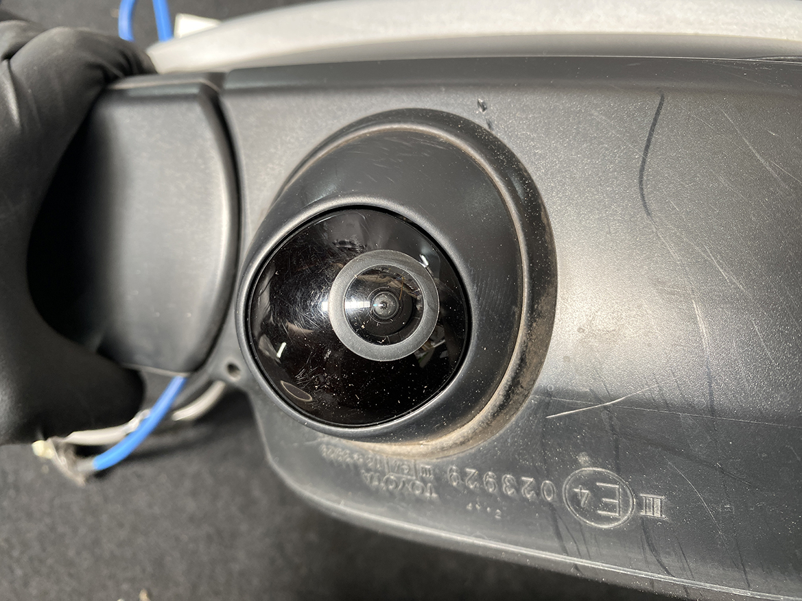 B101_15 TOYOTA VOXY NOAH ESQUIRE ZRR80 Mirror Murakami G095 Left Side x1 » NZ1.95 » JDM-PARTS NZ » JDM-PARTS NZ TOYOTA VOXY NOAH ESQUIRE ZRR80 Mirror Murakami G095 Left Side x1 » JDM-PARTS NZ