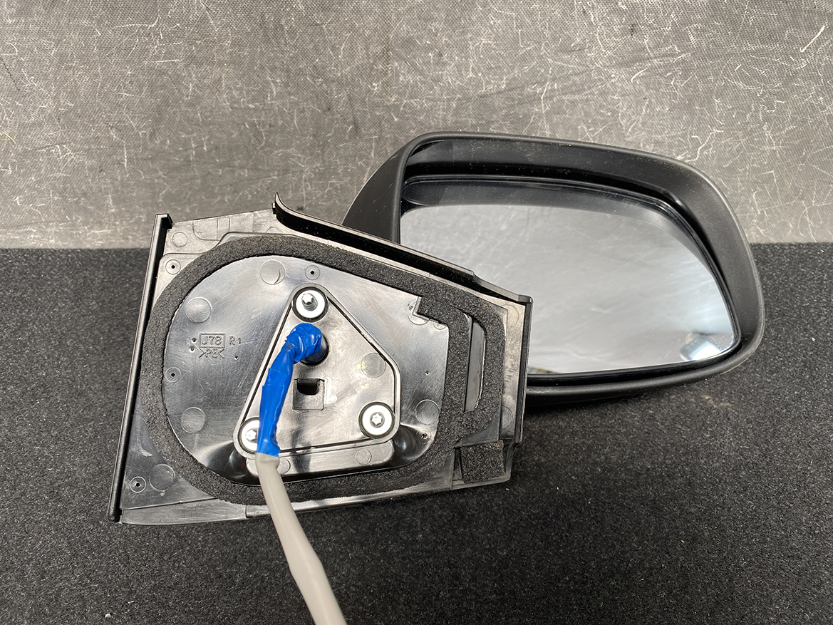 B110_11 TOYOTA VITZ YARIS SCP90 KSP90 NCP90 Door Mirror Right Side x1 » NZ.95 » JDM-PARTS NZ » JDM-PARTS NZ TOYOTA VITZ YARIS SCP90 KSP90 NCP90 Door Mirror Right Side x1 » JDM-PARTS NZ