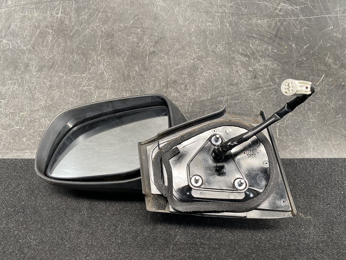 B111_10 TOYOTA VITZ YARIS SCP90 KSP90 NCP90 Door Mirror / J78 L-1 / Left Side x1 » NZ.95 » JDM-PARTS NZ » JDM-PARTS NZ TOYOTA VITZ YARIS SCP90 KSP90 NCP90 Door Mirror / J78 L-1 / Left Side x1 » JDM-PARTS NZ