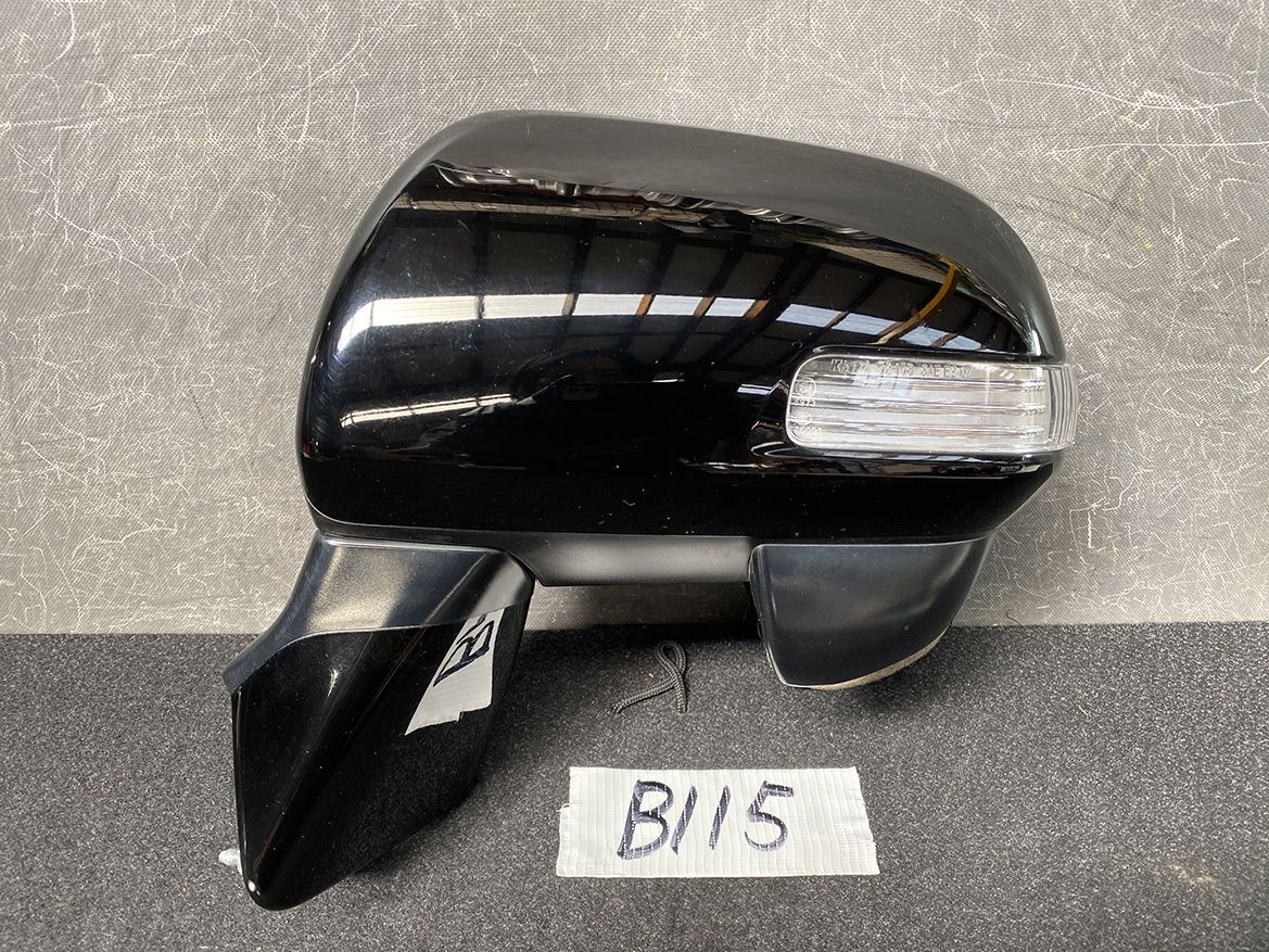 B115_1 TOYOTA NOAH VOXY ZRR70 ZRR75 Door Mirror Murakami 8406 / 8873 / Left Side x1 » NZ.95 » JDM-PARTS NZ » JDM-PARTS NZ TOYOTA NOAH VOXY ZRR70 ZRR75 Door Mirror Murakami 8406 / 8873 / Left Side x1 » JDM-PARTS NZ