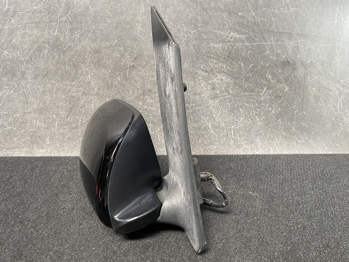 B128_12 TOYOTA ISIS ZNM10 Door Mirror Murakami 8320 Right Side x1 » NZ.95 » JDM-PARTS NZ » JDM-PARTS NZ TOYOTA ISIS ZNM10 Door Mirror Murakami 8320 Right Side x1 » JDM-PARTS NZ