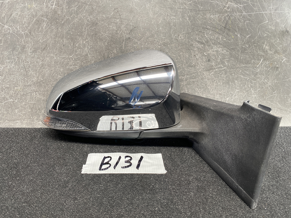TOYOTA VITZ Yaris HYBRID Door Mirror ICHIKOH 8322 K96 Right Side x1
