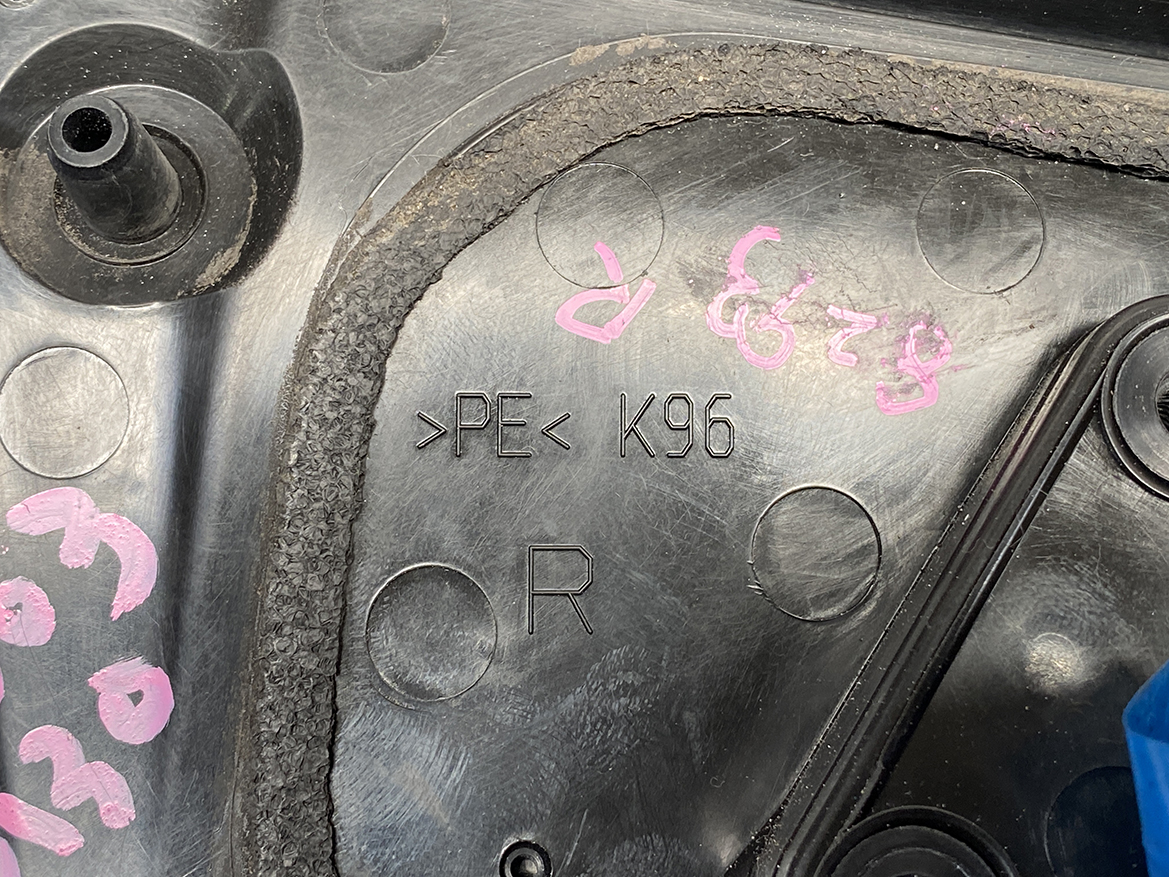 TOYOTA VITZ Yaris HYBRID Door Mirror ICHIKOH 8322 K96 Right Side x1 - Image 10