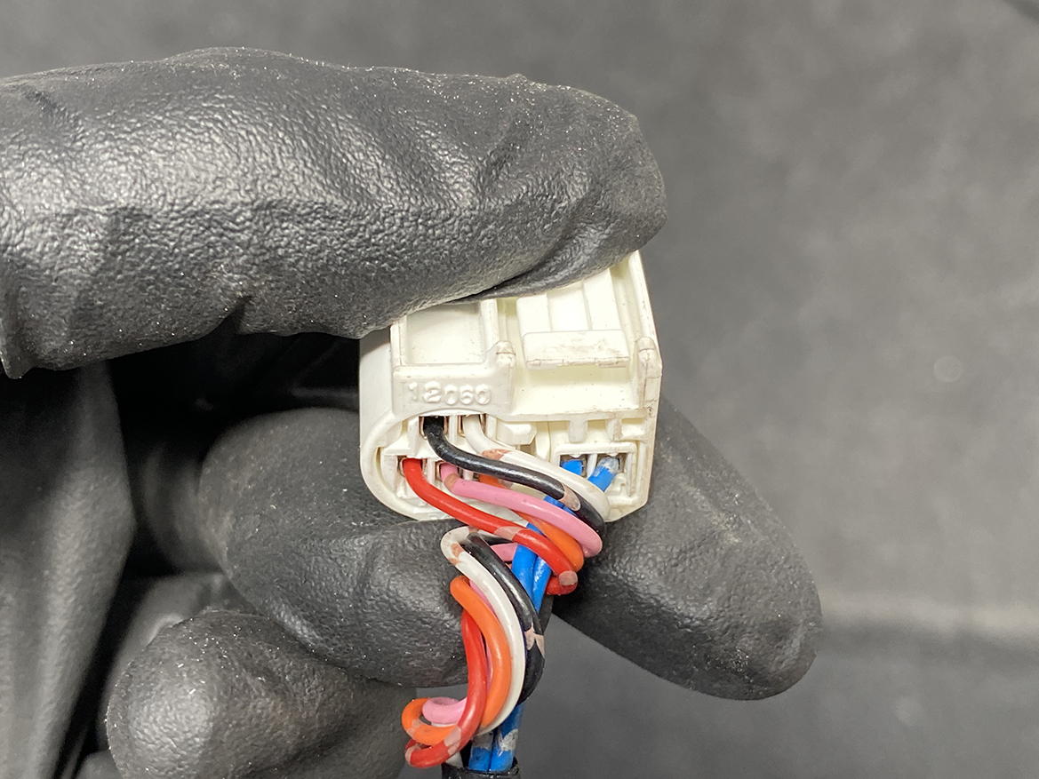 TOYOTA VITZ Yaris HYBRID Door Mirror ICHIKOH 8322 K96 Right Side x1 - Image 12