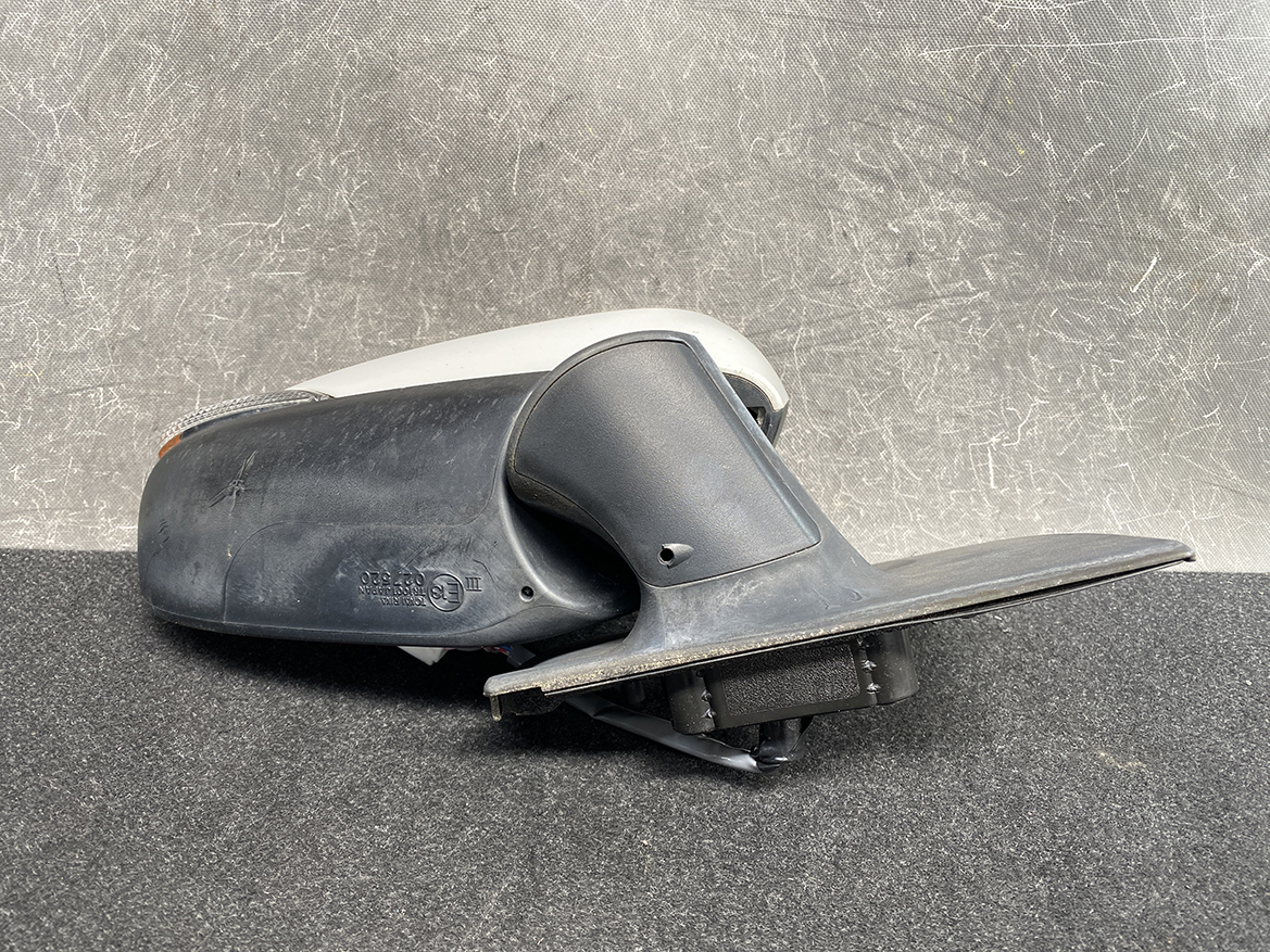 B133_10 TOYOTA Prius C AQUA NHP10 Door Mirror TR1001 Right Side x1 » NZ1.95 » JDM-PARTS NZ » JDM-PARTS NZ TOYOTA Prius C AQUA NHP10 Door Mirror TR1001 Right Side x1 » JDM-PARTS NZ