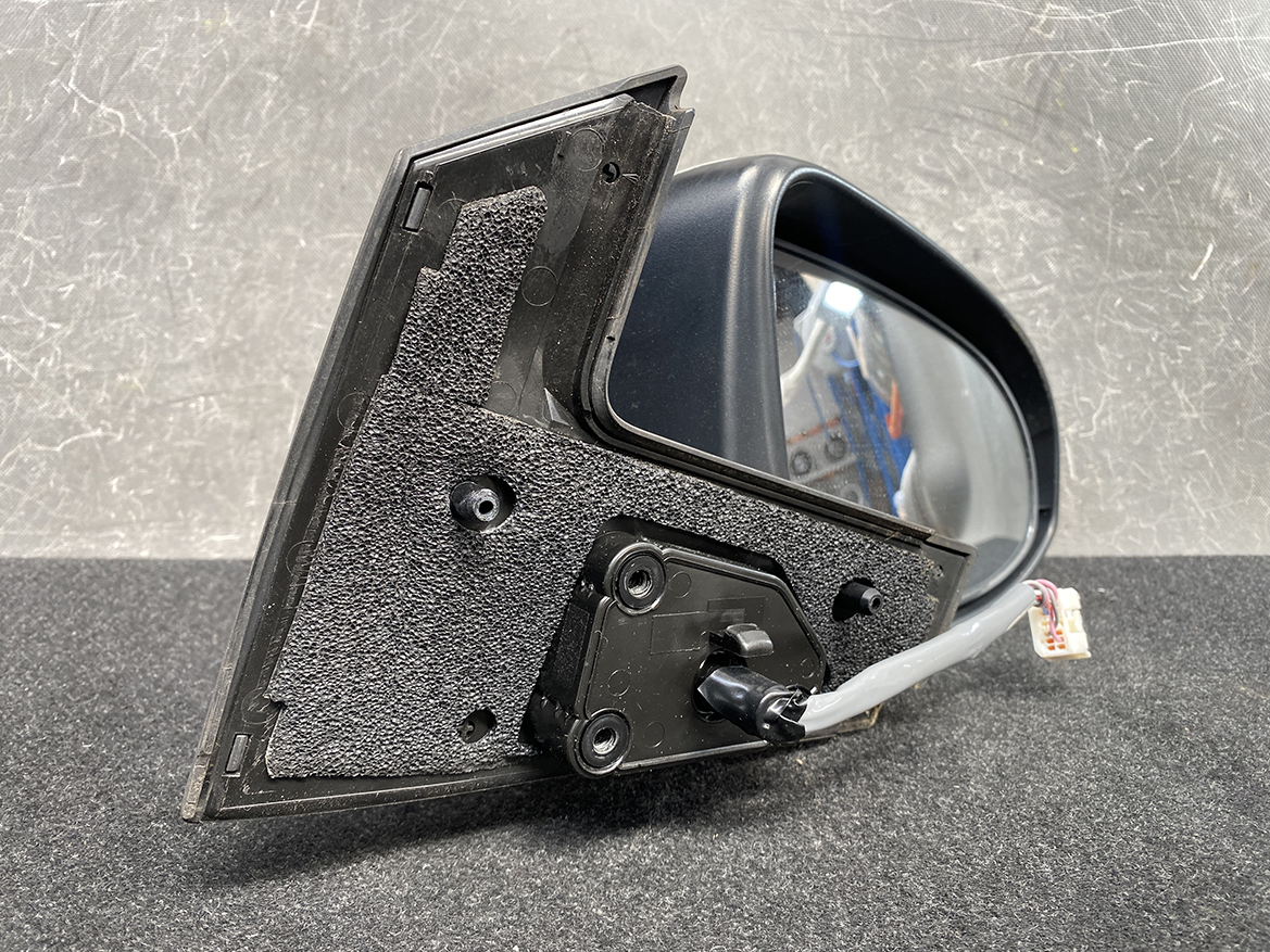 B133_11 TOYOTA Prius C AQUA NHP10 Door Mirror TR1001 Right Side x1 » NZ1.95 » JDM-PARTS NZ » JDM-PARTS NZ TOYOTA Prius C AQUA NHP10 Door Mirror TR1001 Right Side x1 » JDM-PARTS NZ