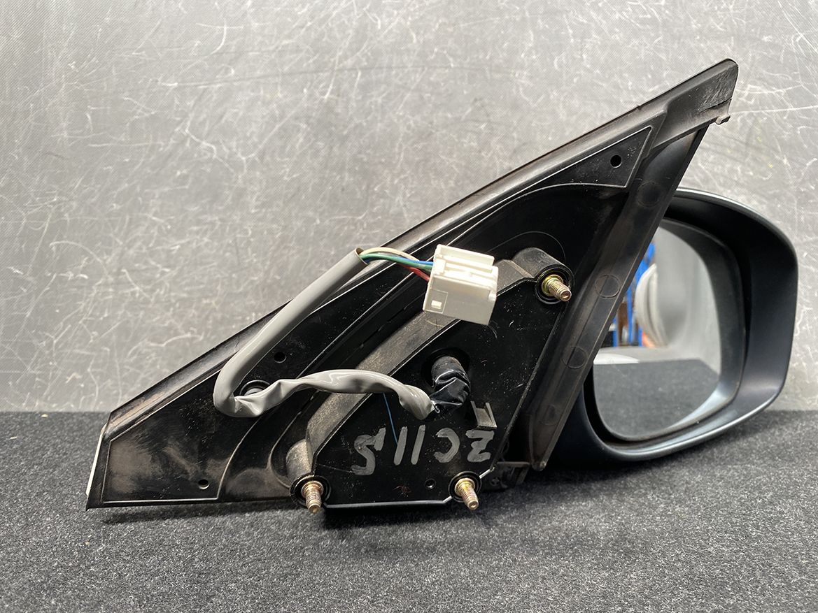 B135_10 SUZUKI SWIFT ZC ZC11 Mirror TOKAIRIKA TR0401 / 565104 Right Side x1 » NZ.95 » JDM-PARTS NZ » JDM-PARTS NZ SUZUKI SWIFT ZC ZC11 Mirror TOKAIRIKA TR0401 / 565104 Right Side x1 » JDM-PARTS NZ
