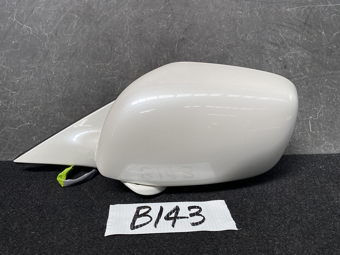 TOYOTA CROWN Athlete GRS180 GRS181 GRS182 Door Mirror 564800 Left Side x1