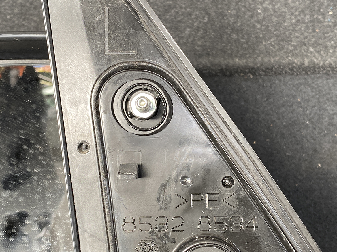 TOYOTA bB QNC20 DAIHATSU COO M402S Door Mirror 7830 Left Side x1 - Image 8