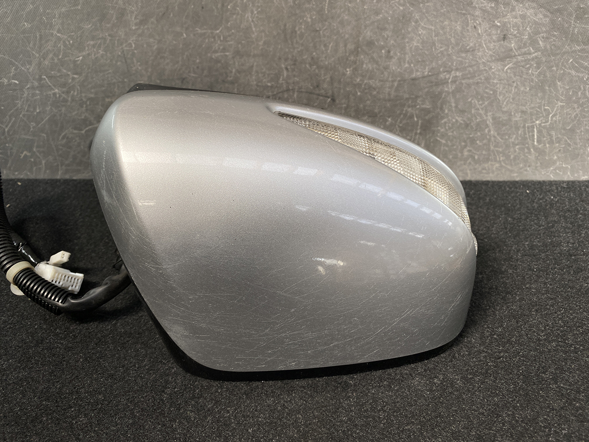 B186_6 HONDA ODYSSEY RB3 RB4 Door Mirror with Camera M43 / SLE Right Side x1 » NZ1.95 » JDM-PARTS NZ » JDM-PARTS NZ HONDA ODYSSEY RB3 RB4 Door Mirror with Camera M43 / SLE Right Side x1 » JDM-PARTS NZ