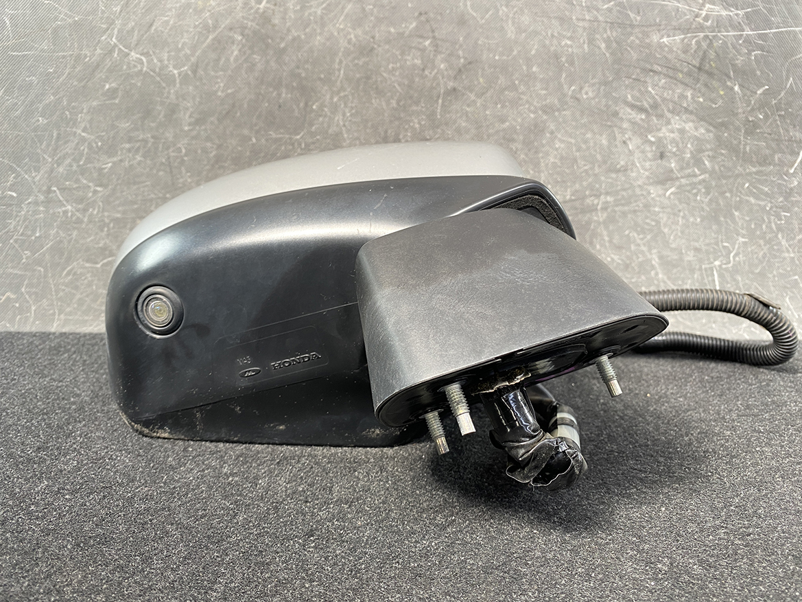 B186_8 HONDA ODYSSEY RB3 RB4 Door Mirror with Camera M43 / SLE Right Side x1 » NZ1.95 » JDM-PARTS NZ » JDM-PARTS NZ HONDA ODYSSEY RB3 RB4 Door Mirror with Camera M43 / SLE Right Side x1 » JDM-PARTS NZ