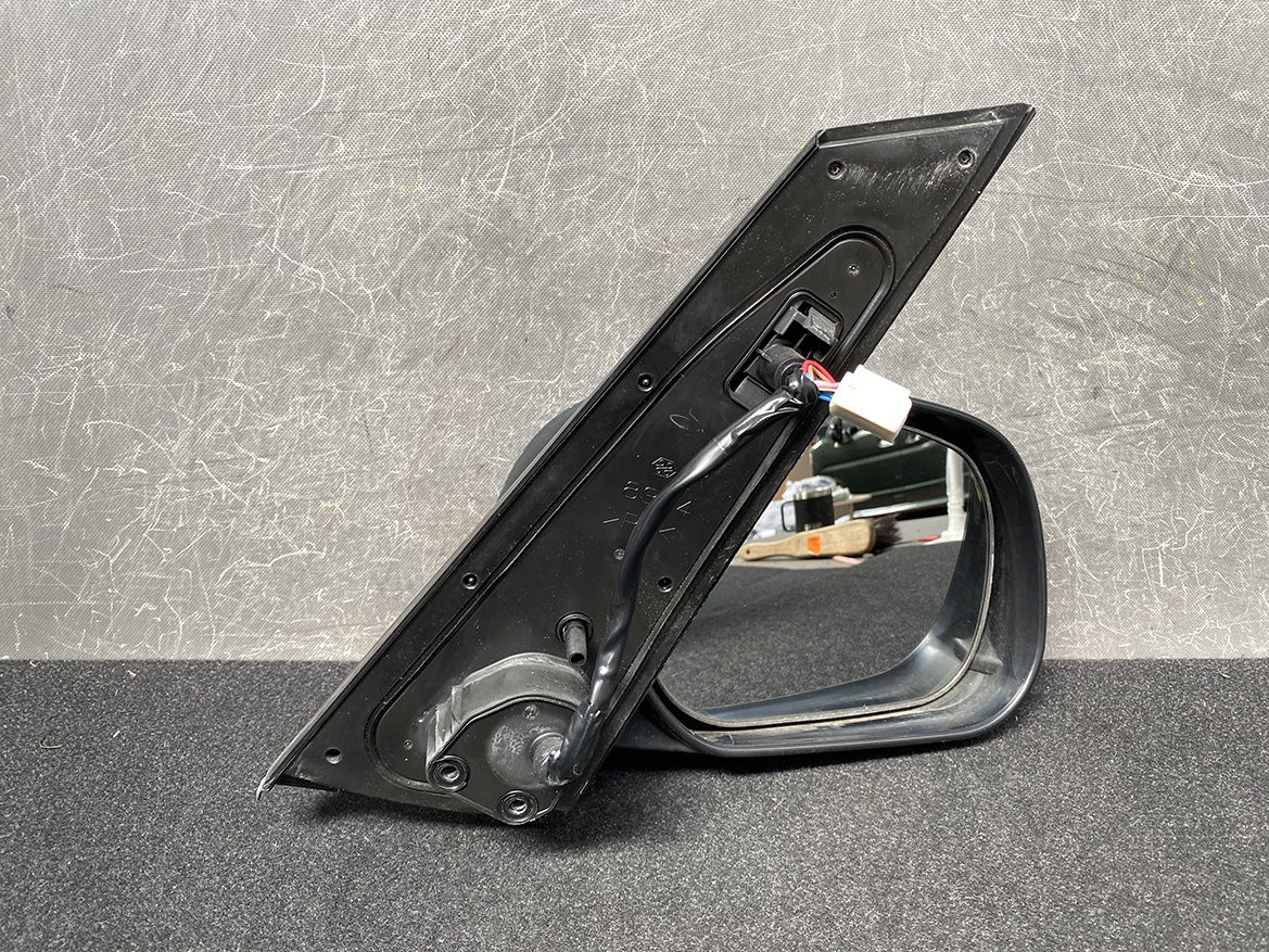 B202_13 TOYOTA RACTIS NCP100 Door Mirror MURAKAMI 8392 Right Side x1 » NZ1.95 » JDM-PARTS NZ » JDM-PARTS NZ TOYOTA RACTIS NCP100 Door Mirror MURAKAMI 8392 Right Side x1 » JDM-PARTS NZ