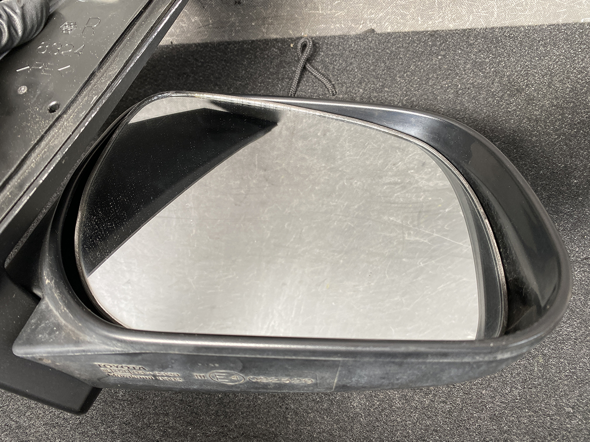 B202_8 TOYOTA RACTIS NCP100 Door Mirror MURAKAMI 8392 Right Side x1 » NZ1.95 » JDM-PARTS NZ » JDM-PARTS NZ TOYOTA RACTIS NCP100 Door Mirror MURAKAMI 8392 Right Side x1 » JDM-PARTS NZ