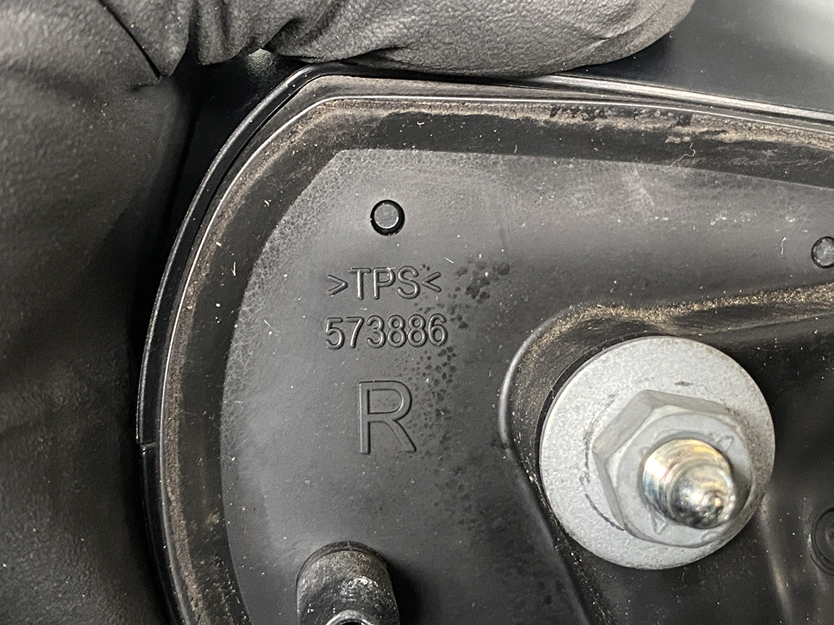 B215_3 TOYOTA SIENTA / SIENTA HIBRID 170 Door Mirror 573886 Right Side x1 » NZ1.95 » JDM-PARTS NZ » JDM-PARTS NZ TOYOTA SIENTA / SIENTA HIBRID 170 Door Mirror 573886 Right Side x1 » JDM-PARTS NZ