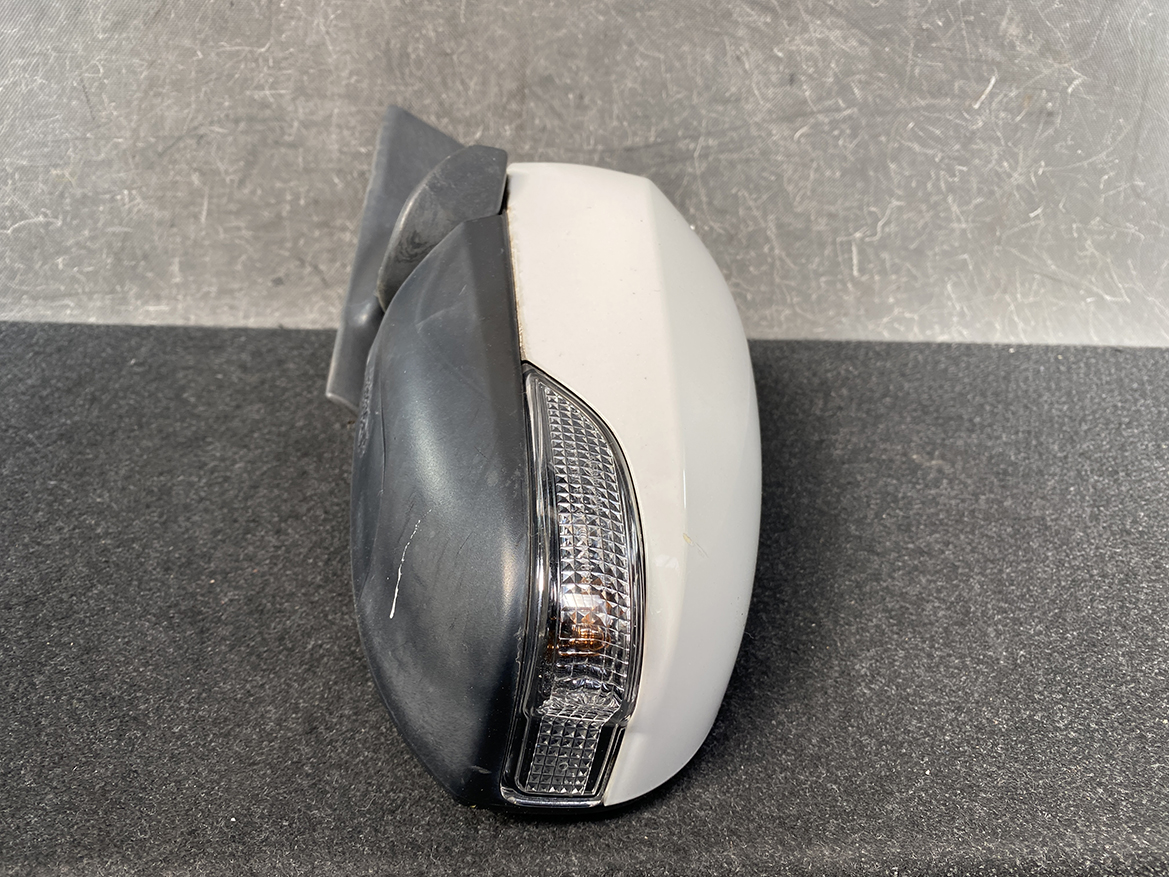 B246_9 TOYOTA Prius C AQUA NHP10 Door Mirror TR1001 Left Side x1 » NZ1.95 » JDM-PARTS NZ » JDM-PARTS NZ TOYOTA Prius C AQUA NHP10 Door Mirror TR1001 Left Side x1 » JDM-PARTS NZ