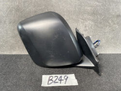 NISSAN NV200 VM20 MITSUBISHI DELICA D3 BM20 Door Mirror 022930 Right Side x1