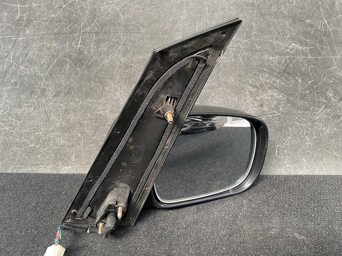 B253_11 TOYOTA ALPHARD ANH10 Genuine Door Mirror / MURAKAMI 7500 Right Side x1 » NZ1.95 » JDM-PARTS NZ » JDM-PARTS NZ TOYOTA ALPHARD ANH10 Genuine Door Mirror / MURAKAMI 7500 Right Side x1 » JDM-PARTS NZ