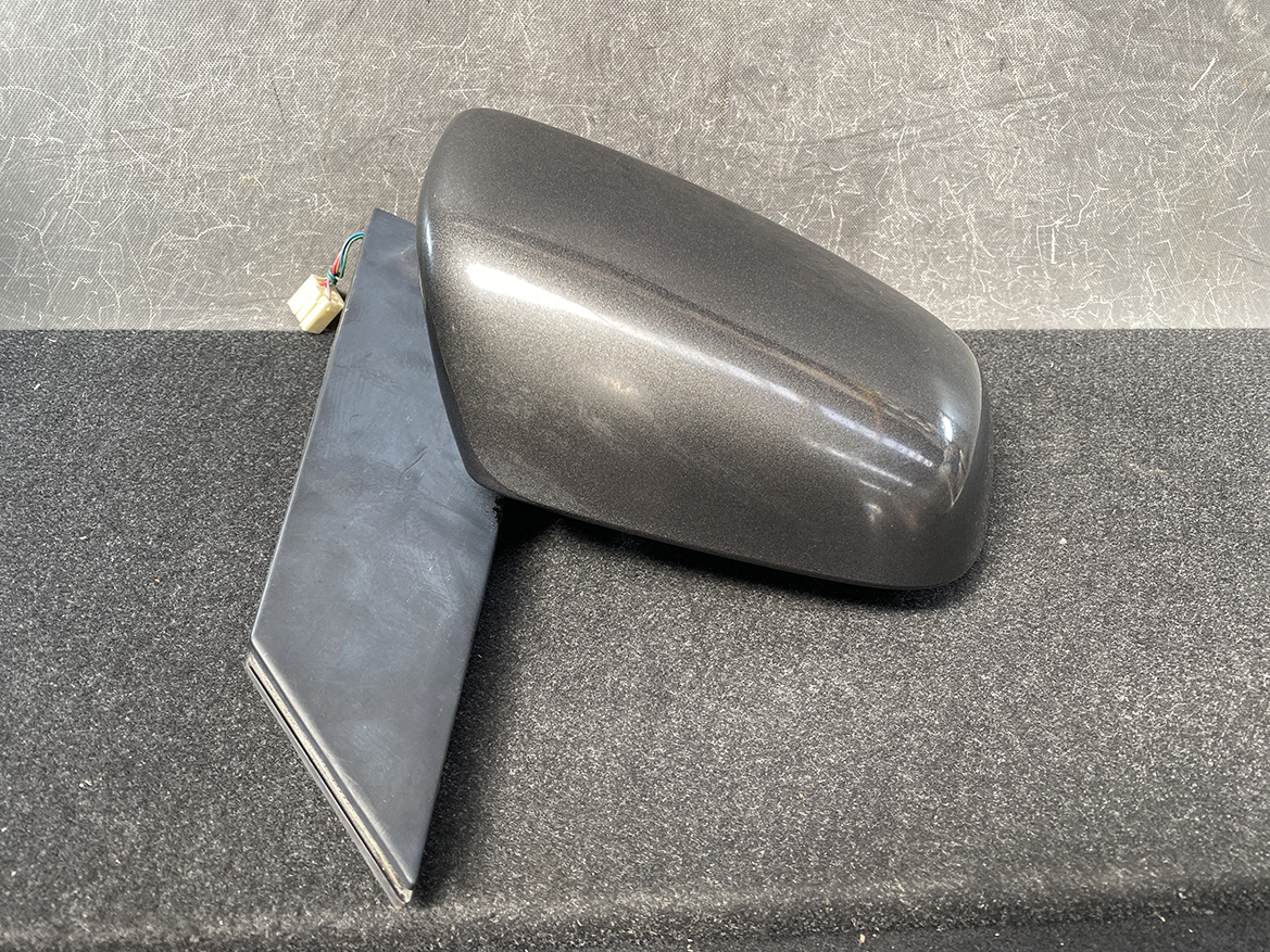 B253_7 TOYOTA ALPHARD ANH10 Genuine Door Mirror / MURAKAMI 7500 Right Side x1 » NZ1.95 » JDM-PARTS NZ » JDM-PARTS NZ TOYOTA ALPHARD ANH10 Genuine Door Mirror / MURAKAMI 7500 Right Side x1 » JDM-PARTS NZ